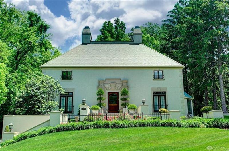 6460 Kings Grant, Centerville, OH 45459