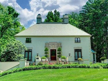 6460 Kings Grant, Centerville, OH 45459