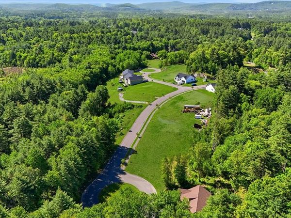 63 High Bluff Rd, Belchertown, MA 01007