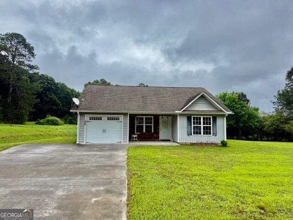 125 Erica Lane SE, Calhoun, GA 30701