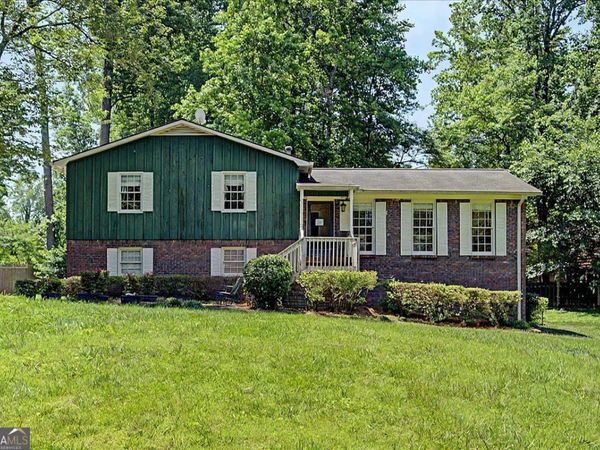 2611 Sandy Court, Marietta, GA 30066