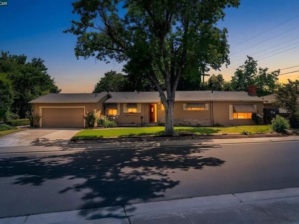 5714 Claremont Ave , Stockton, CA 95207