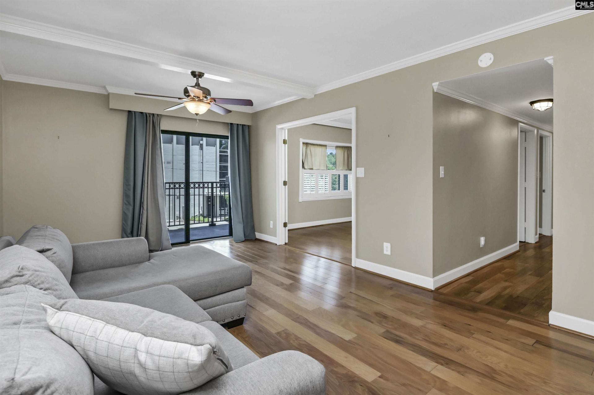 619 King Street  Photo 11