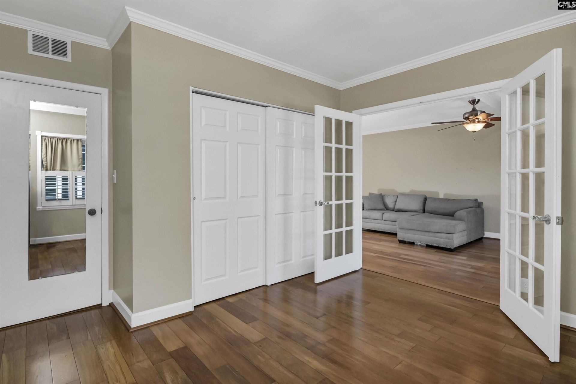 619 King Street  Photo 15