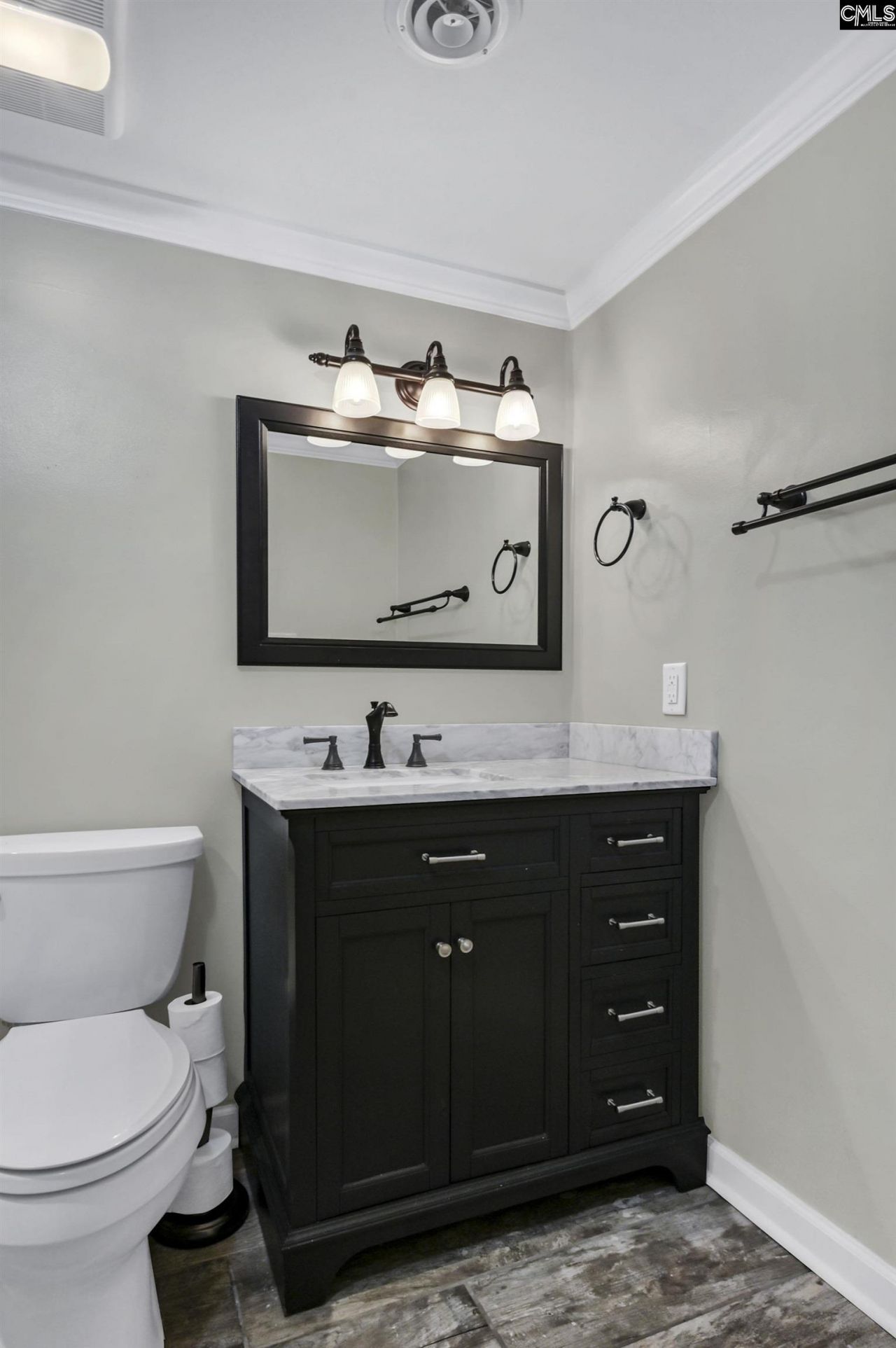 619 King Street  Photo 20