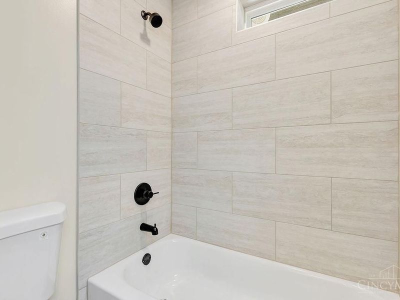 4057 Vinedale Avenue, Cincinnati, OH 45205 Photo 21