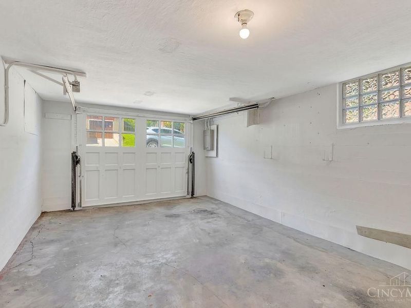4057 Vinedale Avenue, Cincinnati, OH 45205 Photo 32