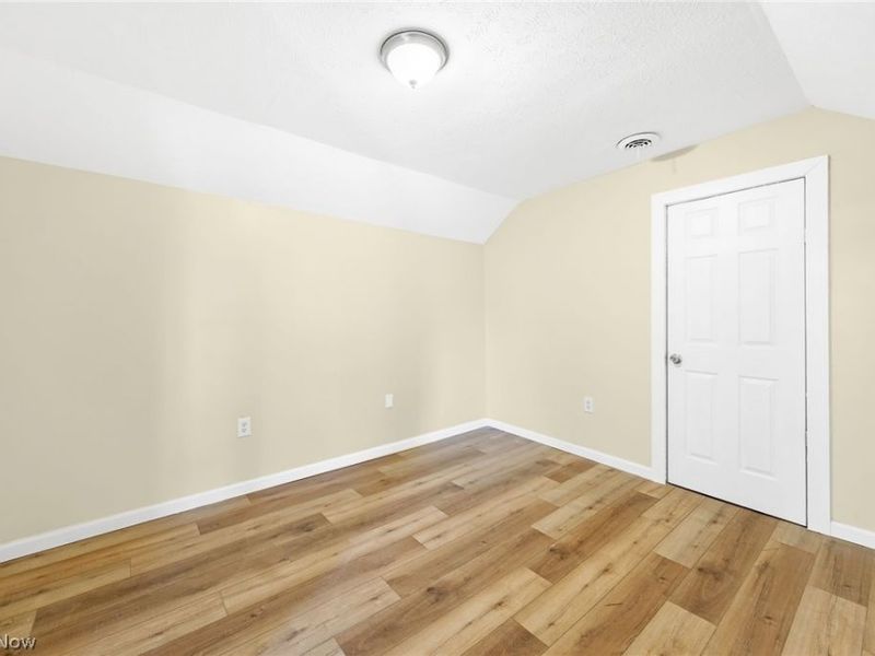 3020 W 47th Street, Cleveland, OH 44102 Photo 5