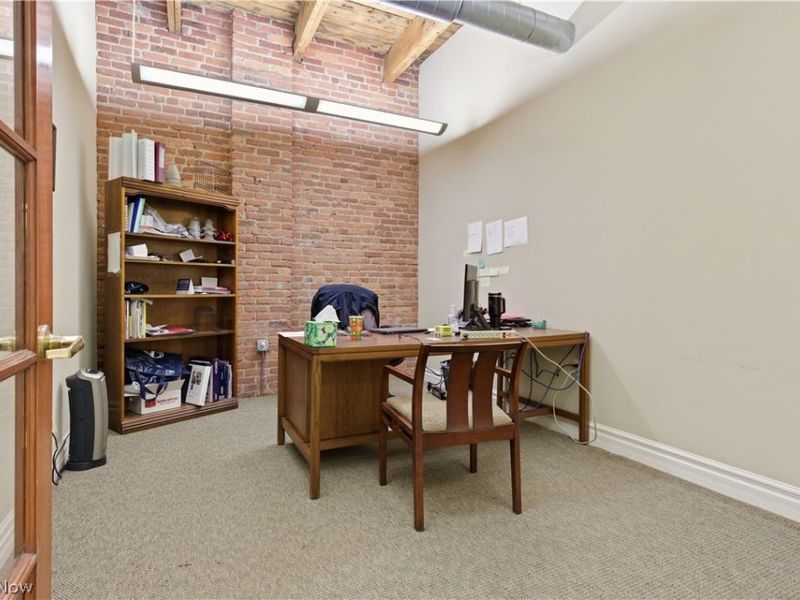 3348 St Clair Avenue NE, Cleveland, OH 44114 Photo 18