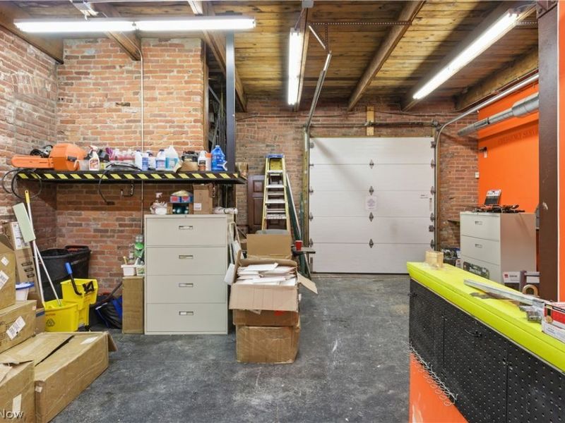3348 St Clair Avenue NE, Cleveland, OH 44114 Photo 22
