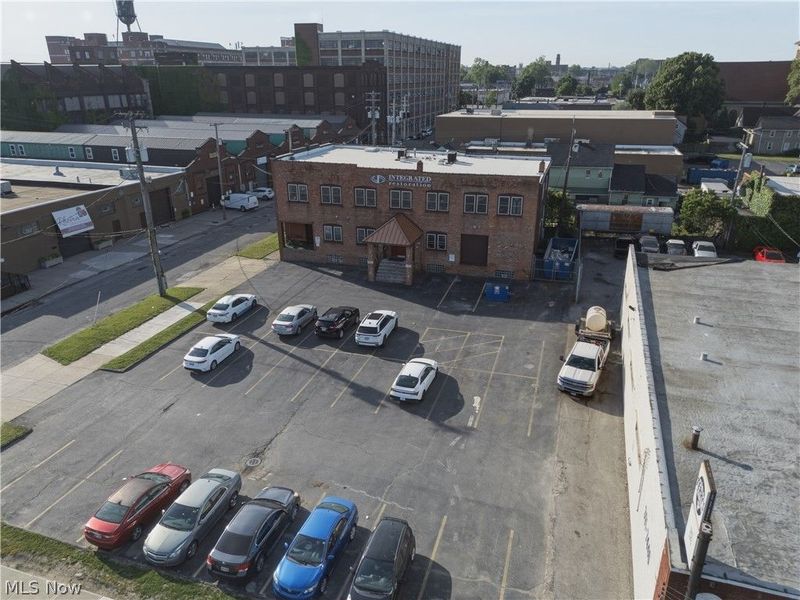 3348 St Clair Avenue NE, Cleveland, OH 44114 Photo 4