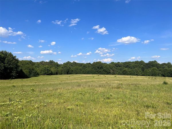 000 E Homestead Avenue, Boiling Springs, NC 28017