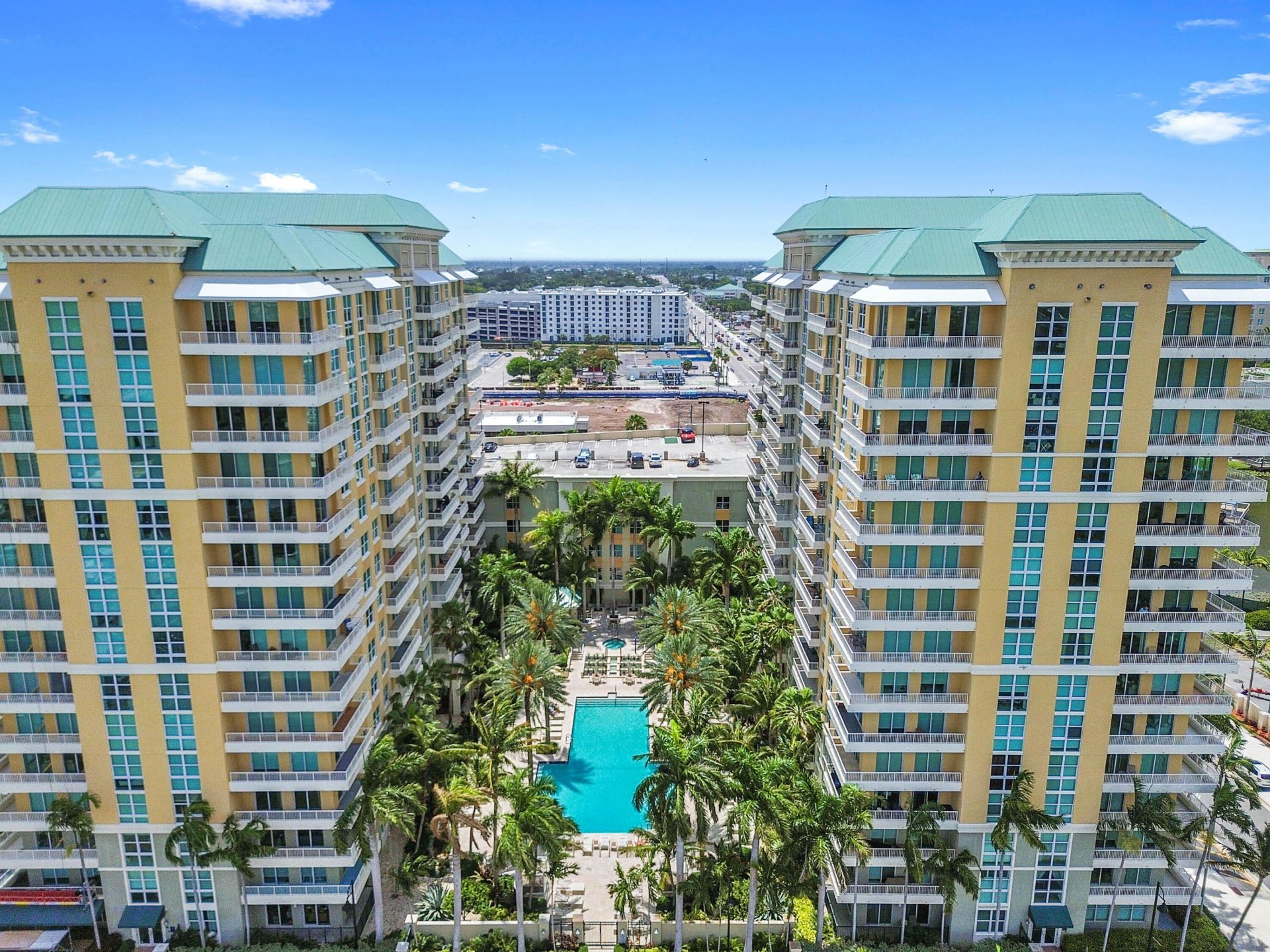 625 Casa Loma Boulevard, Unit 909, Boynton Beach, FL 33435 Photo