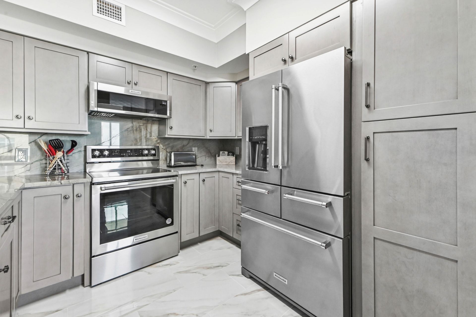 625 Casa Loma Boulevard, Unit 909, Boynton Beach, FL 33435 Photo