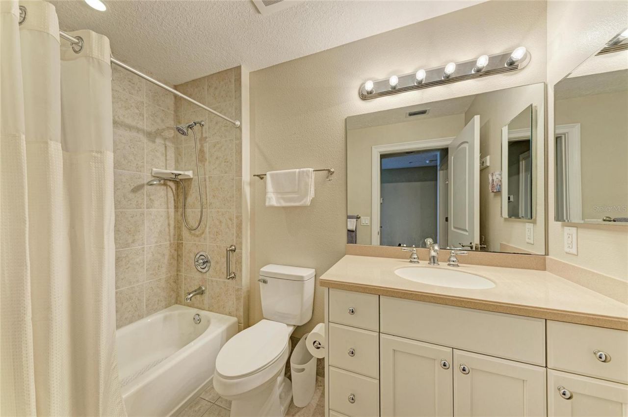 610 Riviera Dunes Way, Unit 404, Palmetto, FL 34221 Photo