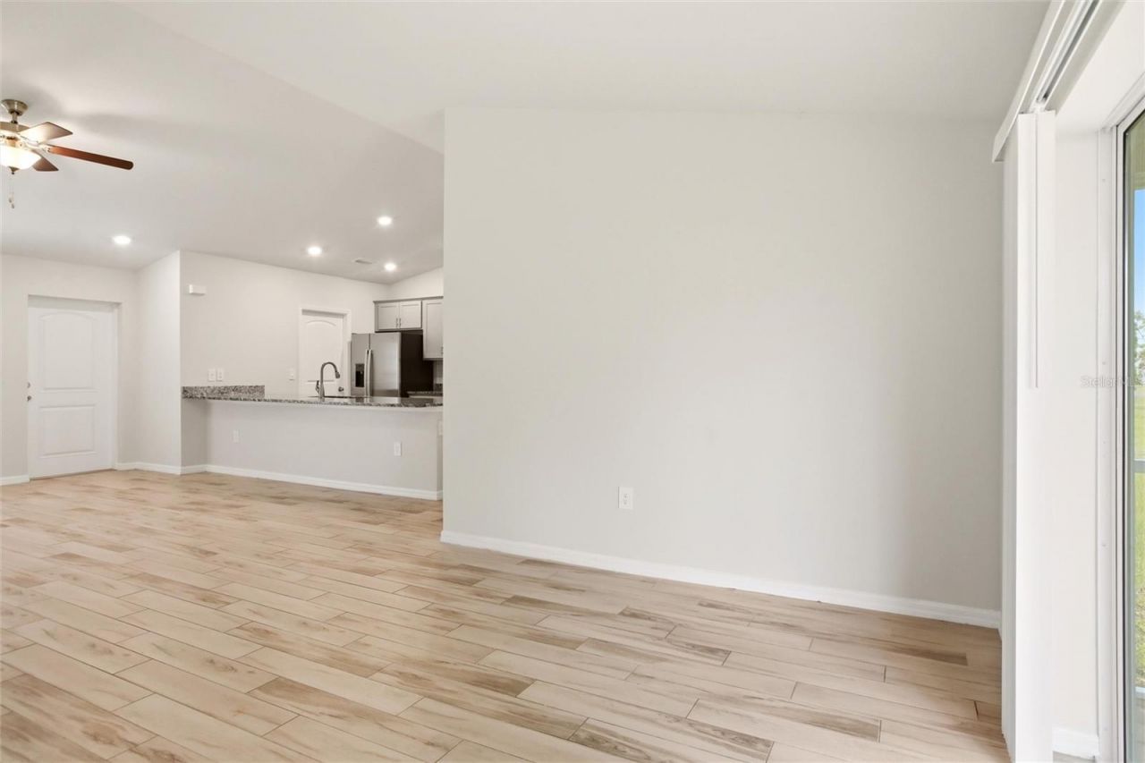 1024 NE 33rd Lane, Cape Coral, FL 33909 Photo