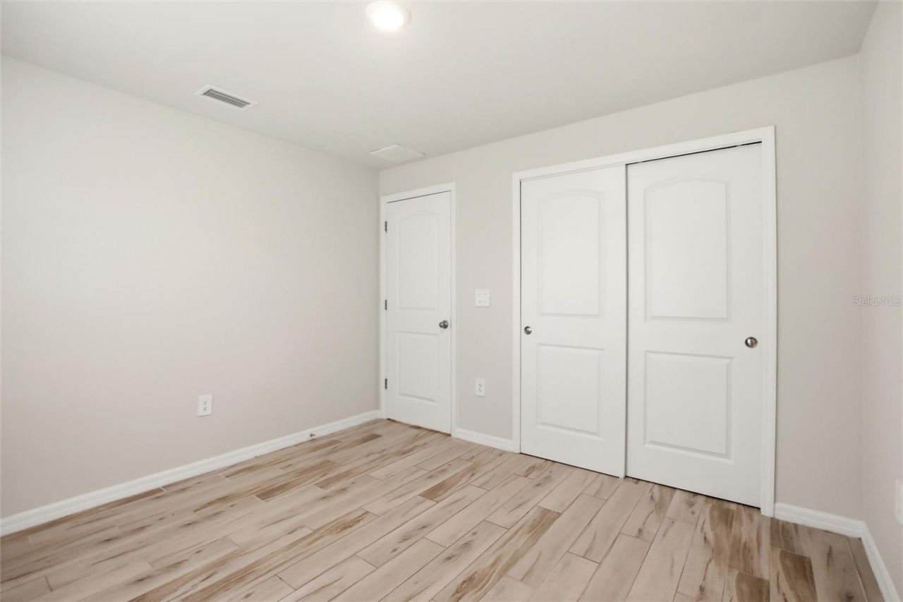 1024 NE 33rd Lane, Cape Coral, FL 33909 Photo