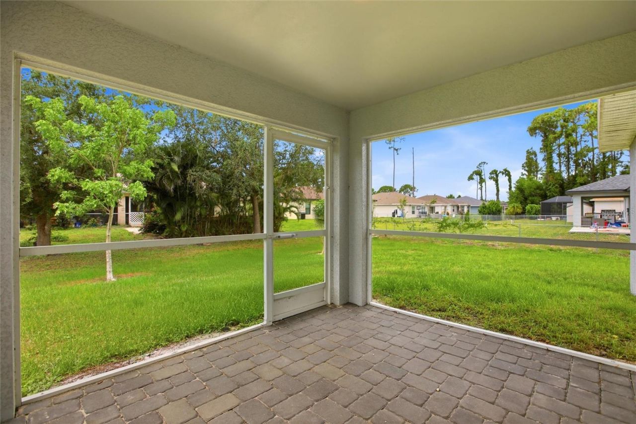 1024 NE 33rd Lane, Cape Coral, FL 33909 Photo