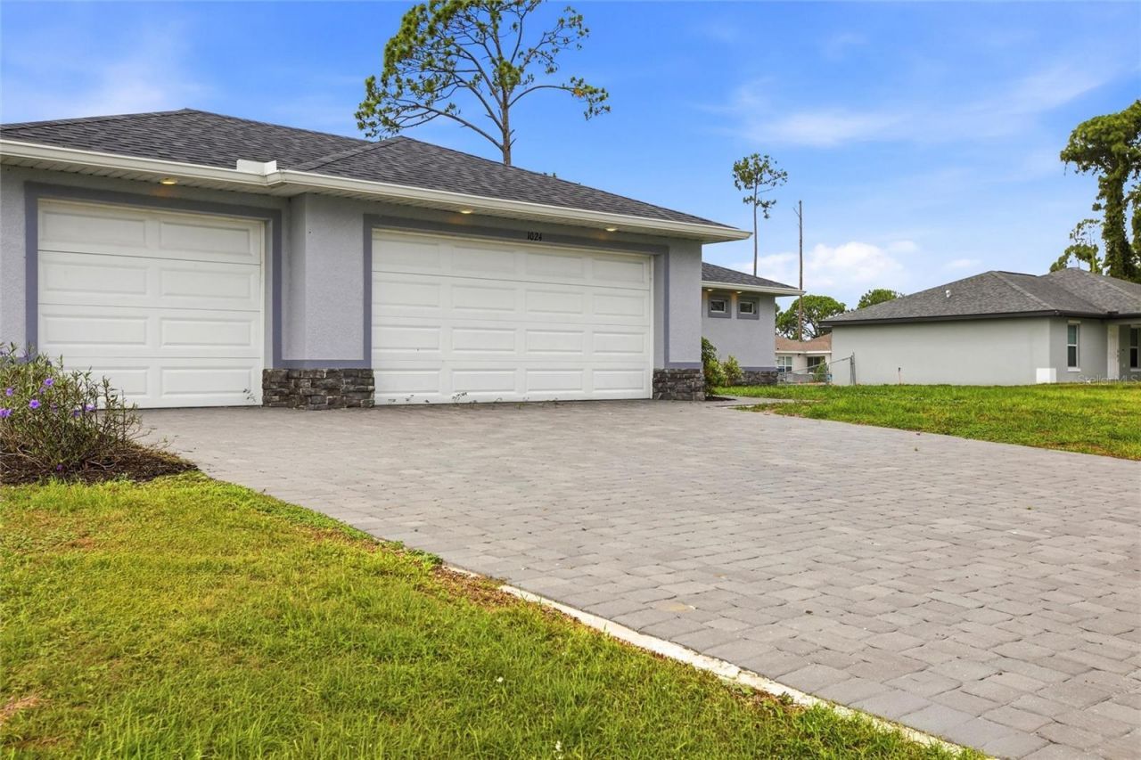 1024 NE 33rd Lane, Cape Coral, FL 33909 Photo