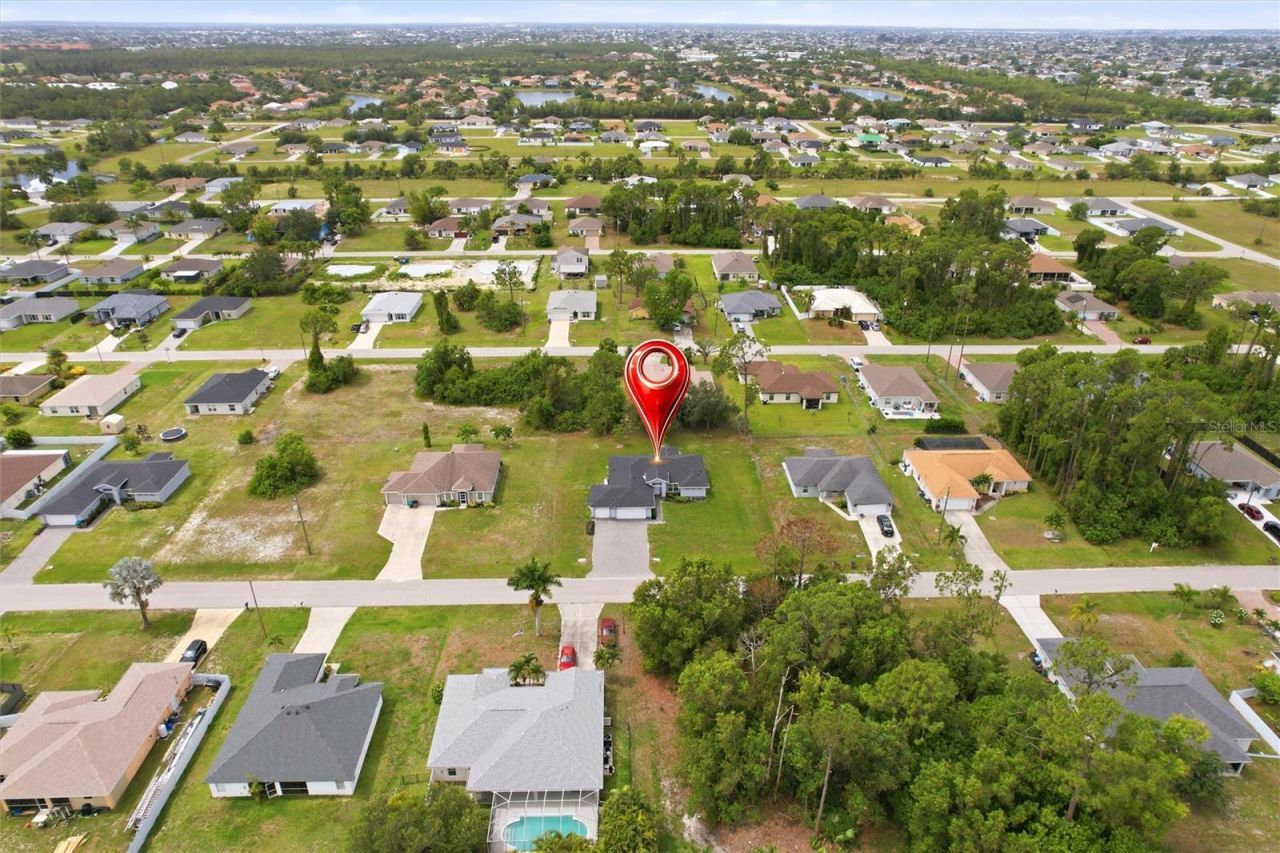 1024 NE 33rd Lane, Cape Coral, FL 33909 Photo