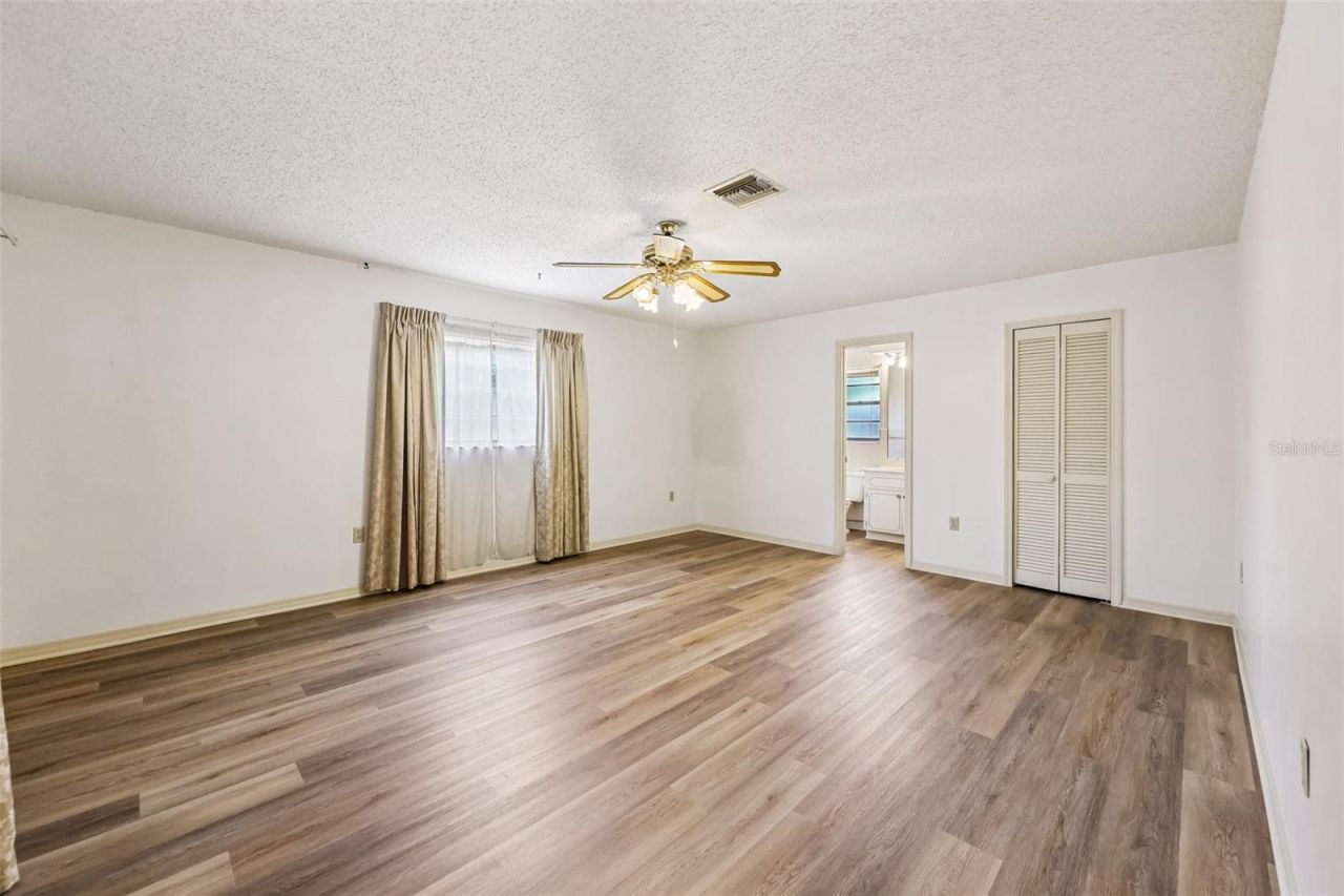 5234 Magnolia Terrace , Fruitland Park, FL 34731 Photo