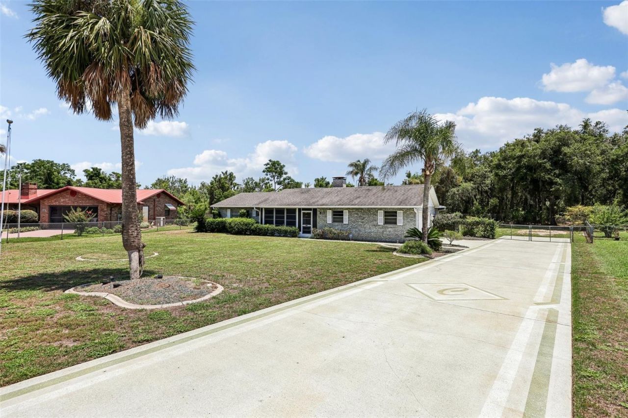 5234 Magnolia Terrace , Fruitland Park, FL 34731 Photo