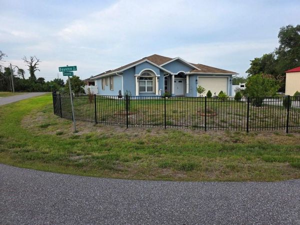102 BAYAMO DRIVE , NORTH PORT, FL 34287