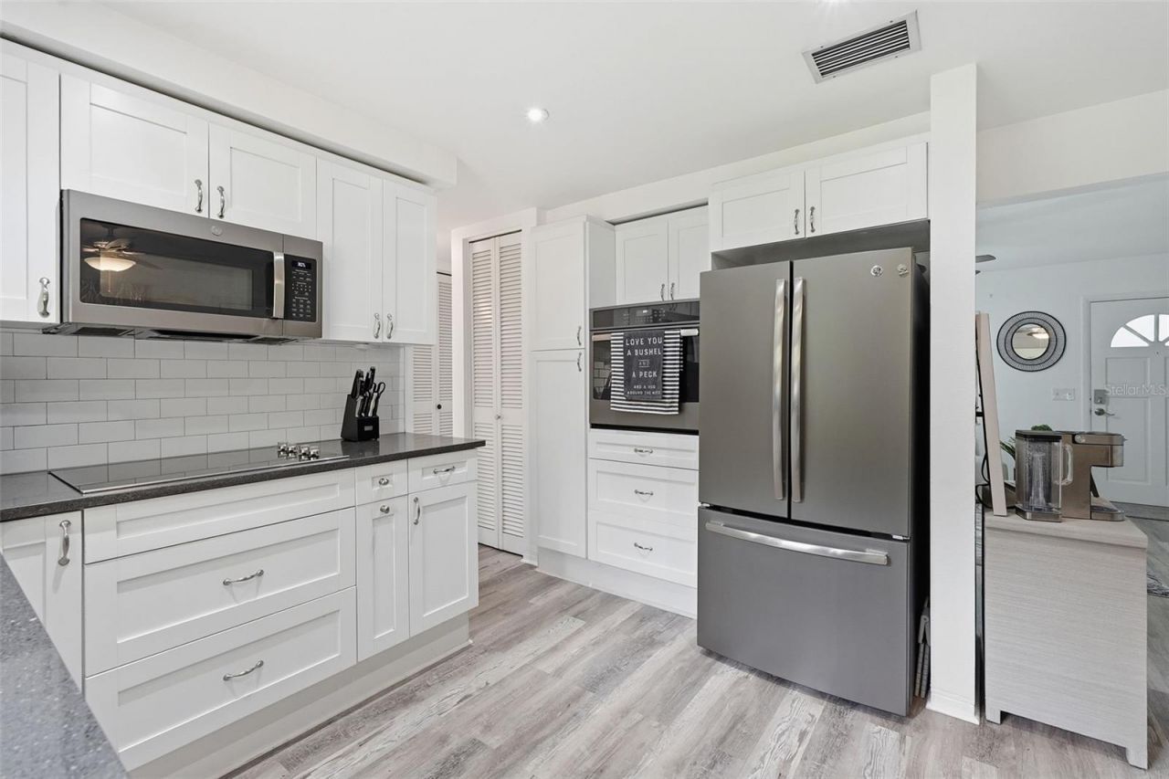 2321 Black Oak Lane , Clearwater, FL 33763 Photo
