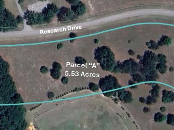 RESEARCH DRIVE , ALACHUA, FL 32615