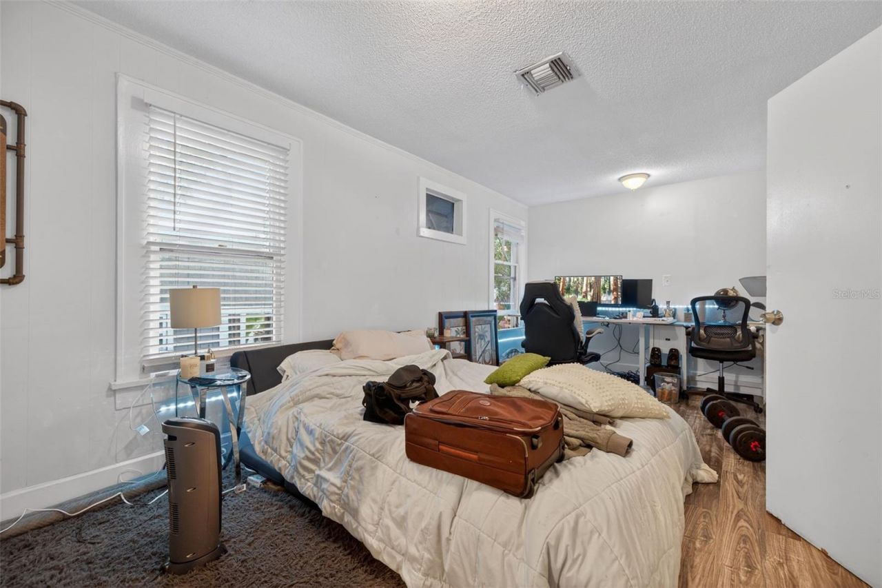 1059 5th Street N, Saint Petersburg, FL 33701 Photo