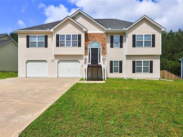 154 Jerry Allen Ridge , Dallas, GA 30132