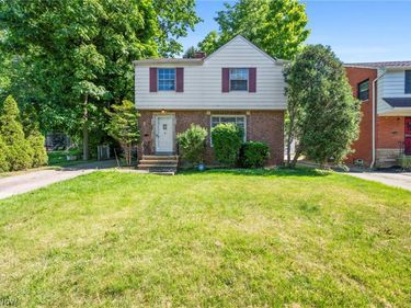 3830 Sherwood Road, South Euclid, OH 44121