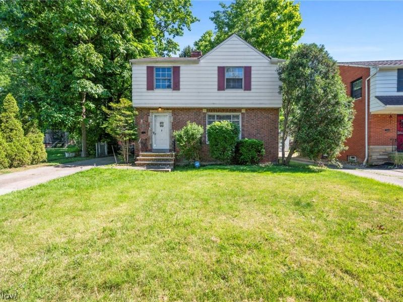 3830 Sherwood Road , Cleveland, OH 44121 Photo 1