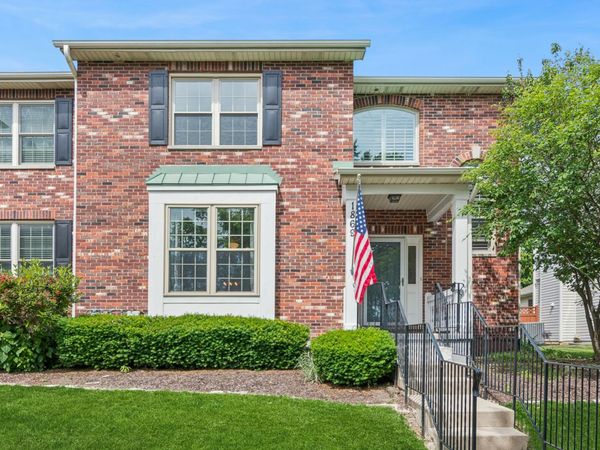1869 Wagner Road , Batavia, IL 60510