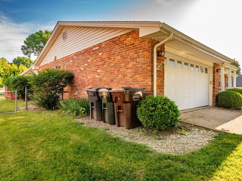 4939 Sweetbirch Drive, Dayton, OH 45424 Photo 46
