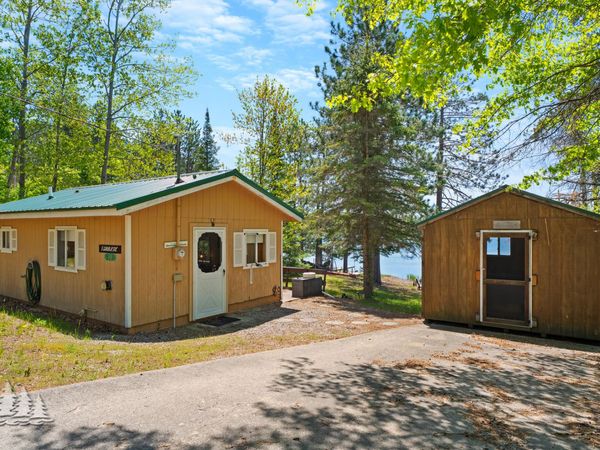 5210 Oak Street, Lewiston, MI 49756