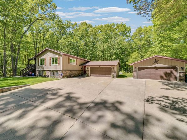 5581 Old Orchard Road, Prudenville, MI 48651