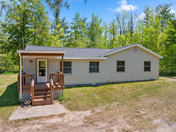 2075 Lone Pine, Gaylord, MI 49735