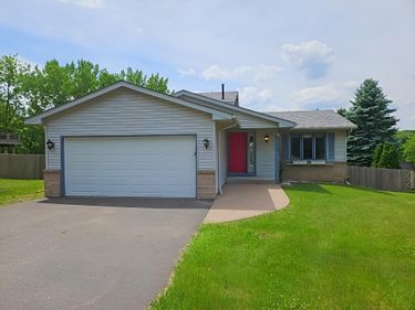 22200 Joliet Avenue N, Forest Lake, MN 55025