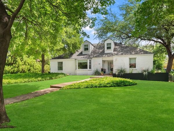 622 N Brookside Drive , Dallas, TX 75214