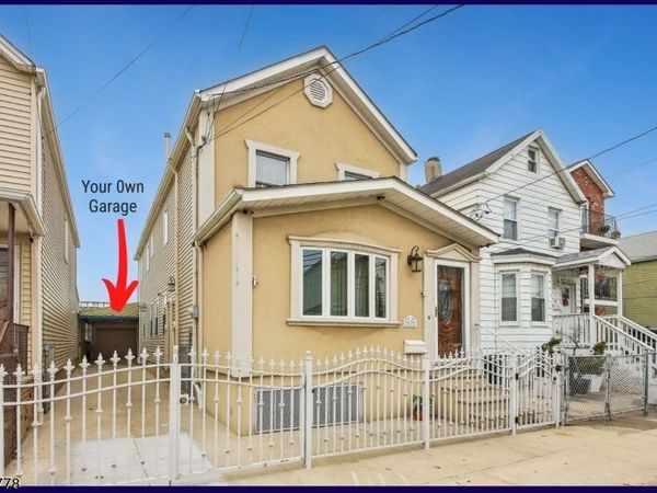 63 Waydell St, Newark, NJ 07105