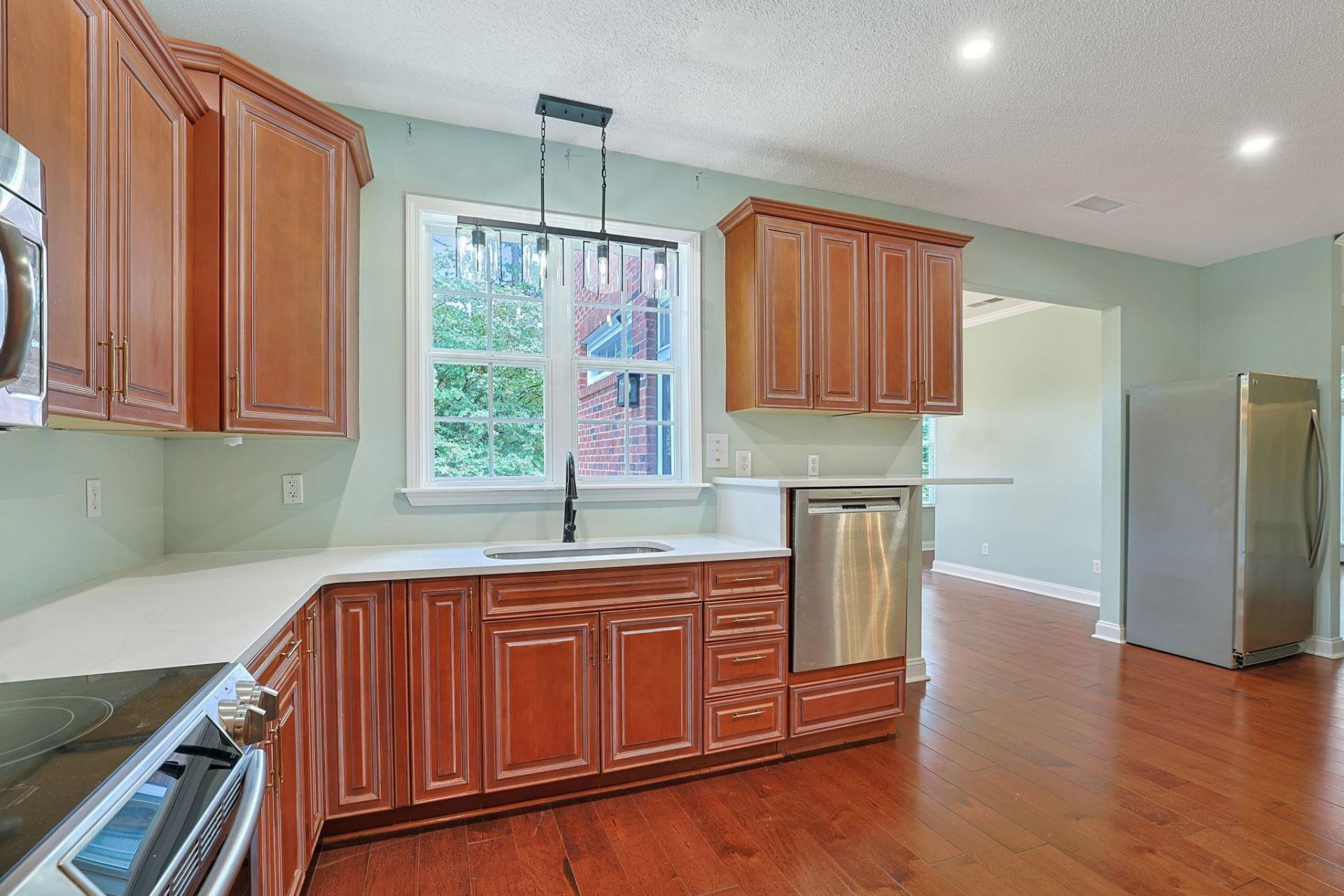 4918 Westwind Dr.  Photo 12