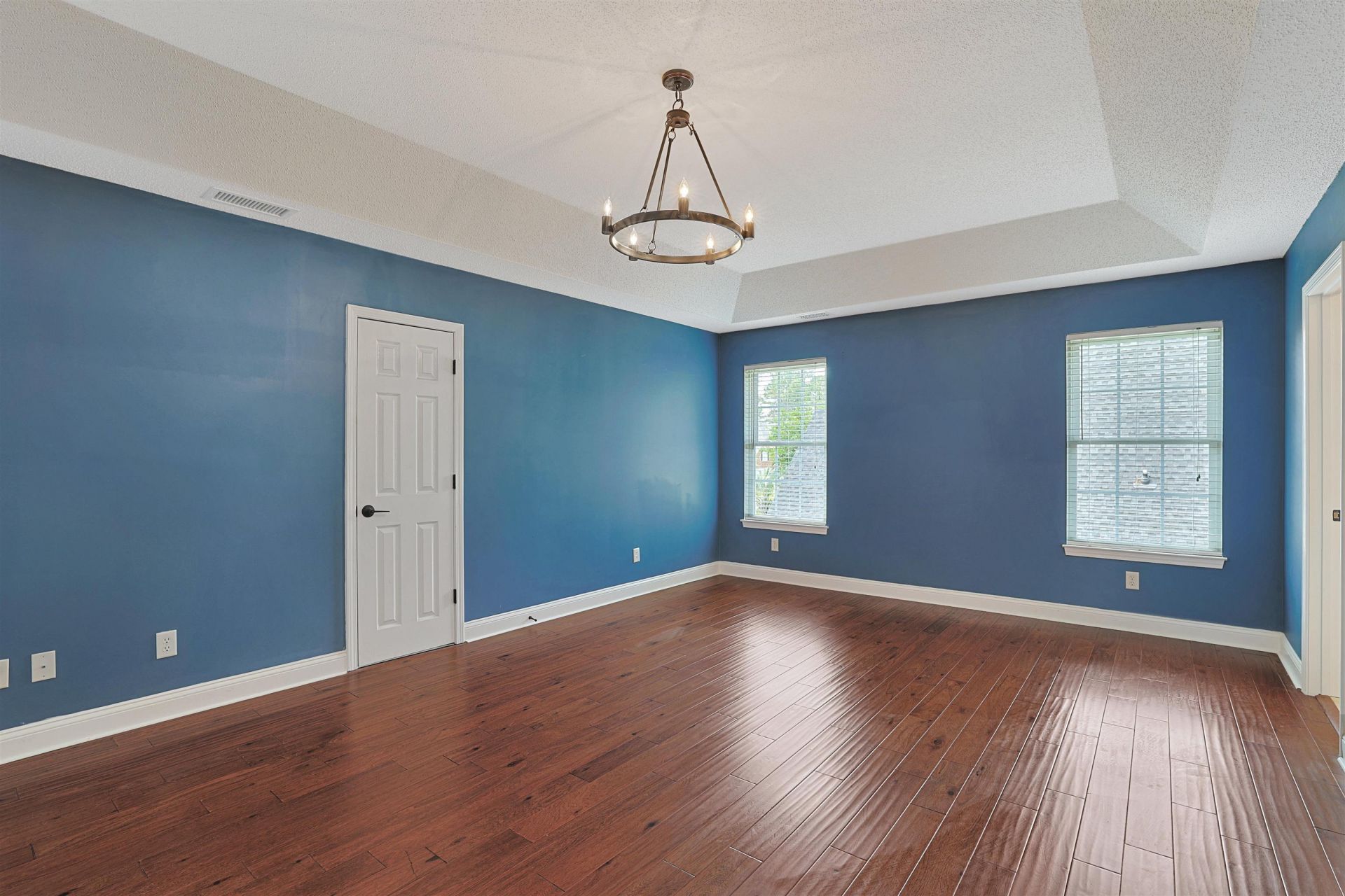 4918 Westwind Dr.  Photo 22