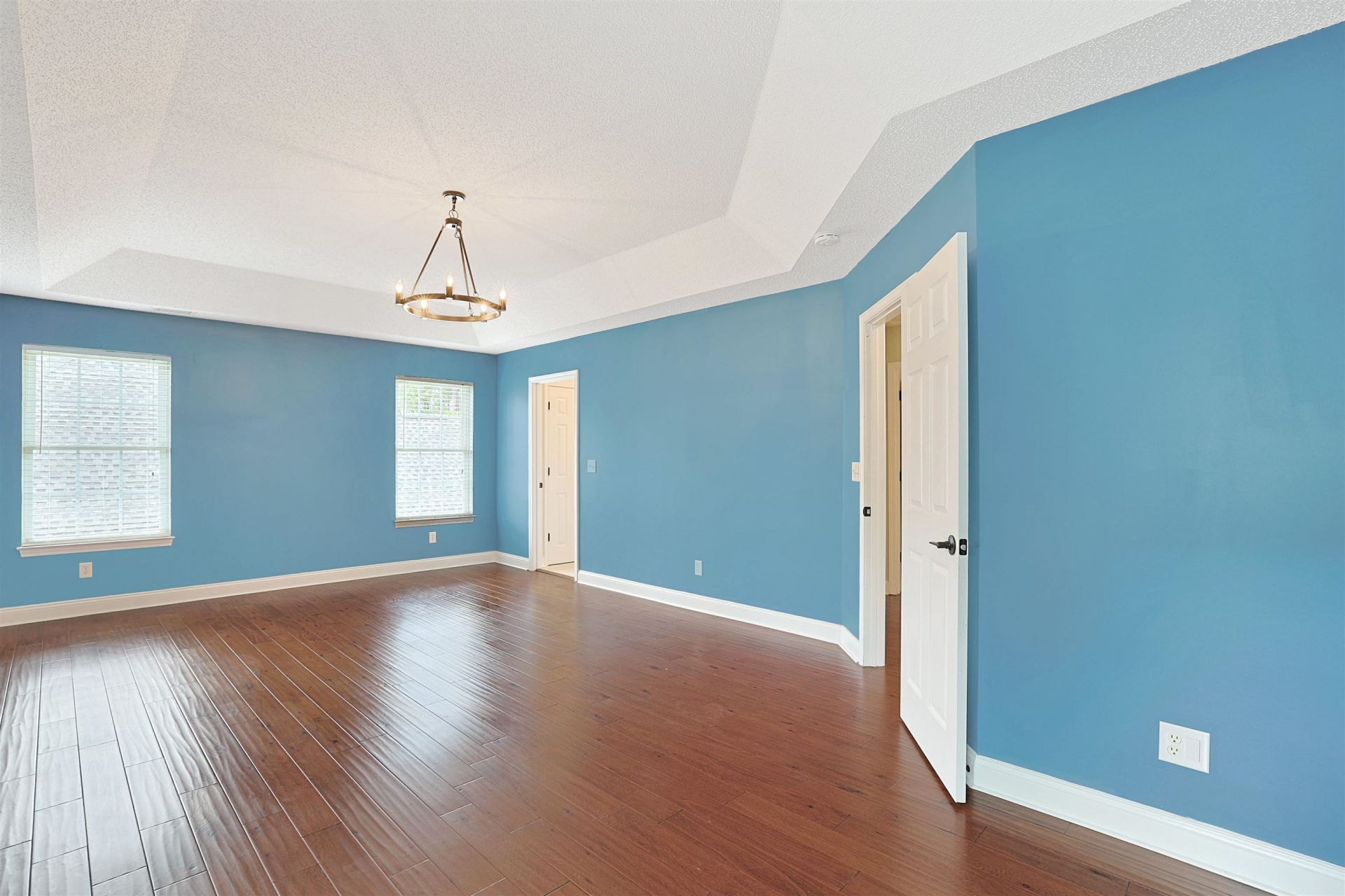 4918 Westwind Dr.  Photo 25