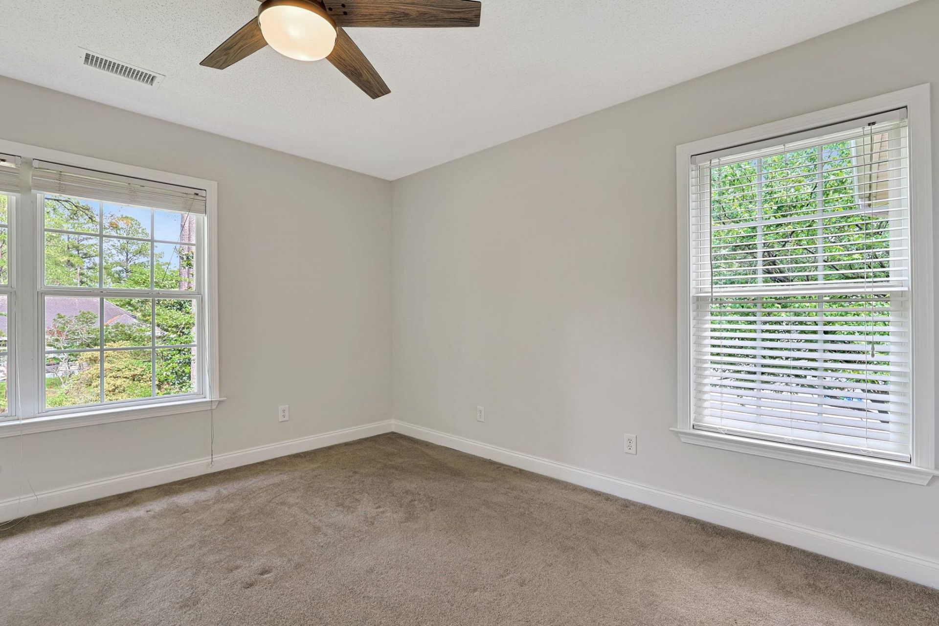 4918 Westwind Dr.  Photo 30