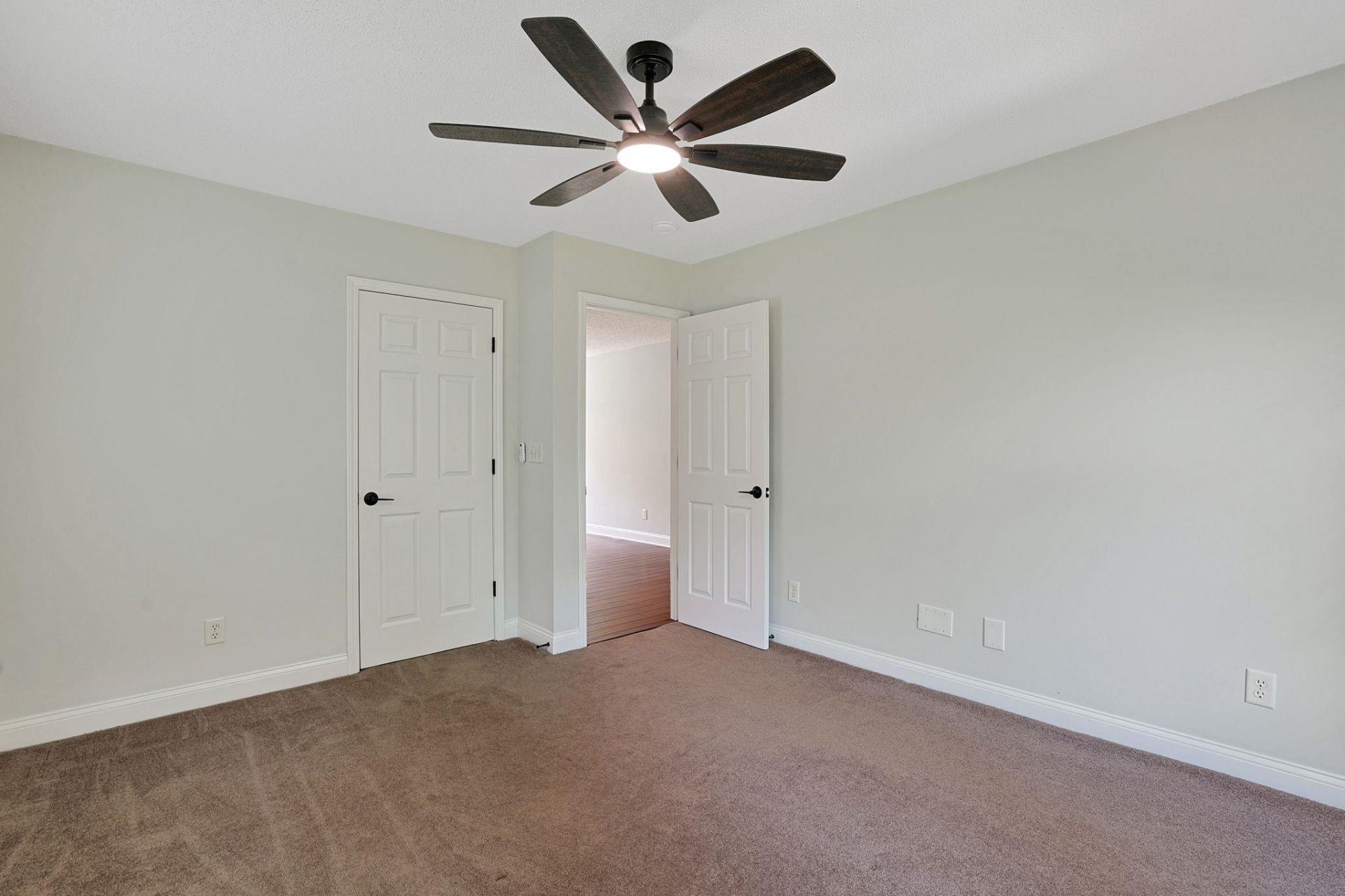 4918 Westwind Dr.  Photo 41