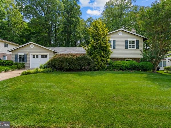 5015 GADSEN DRIVE, FAIRFAX, VA 22032