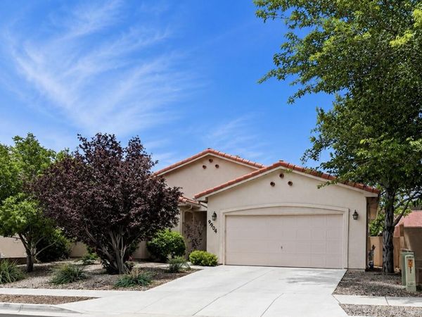 9904 Rio Corto Avenue SW, Albuquerque, NM 87121