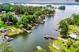 1628 Deep Cove Lane photo 4