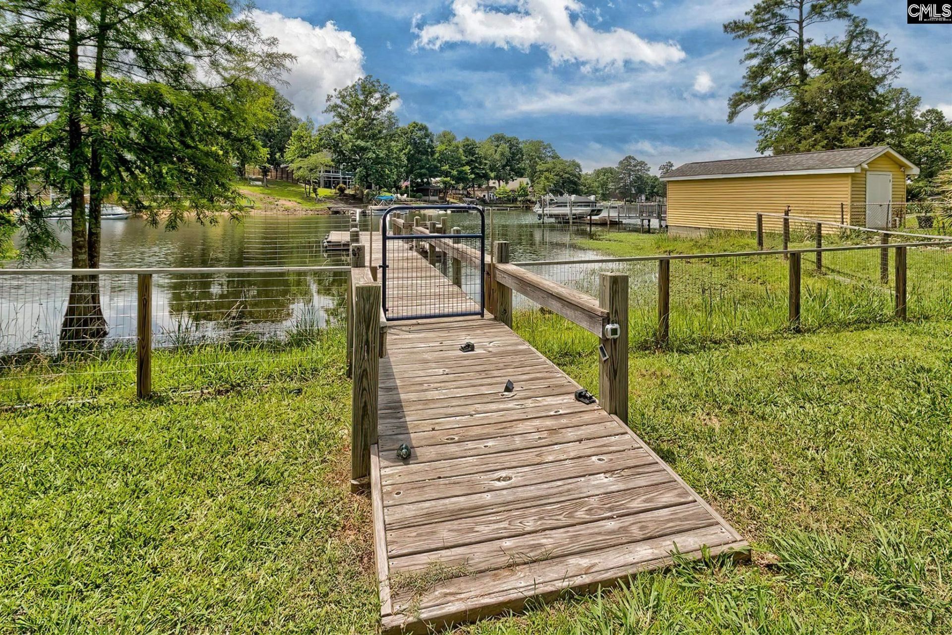 1628 Deep Cove Lane Photo 4